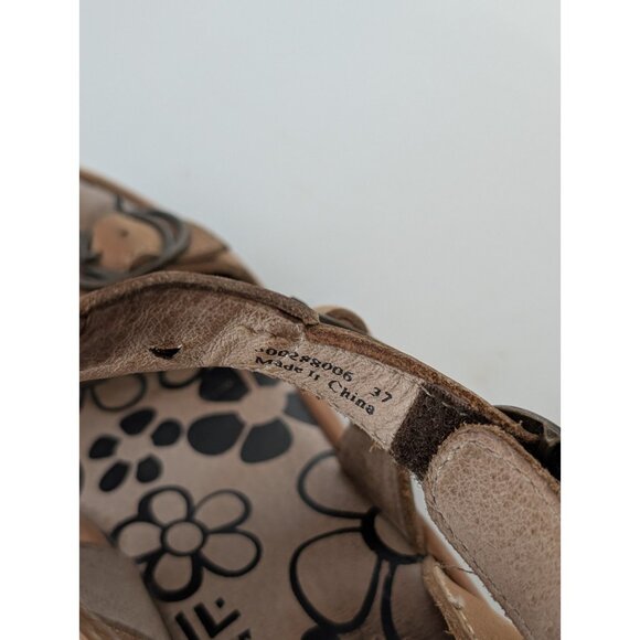 Fly London Sandals Sz 37 7 Wedged Brown Leather Adjustable Comfort Boho Resort - Picture 7 of 8